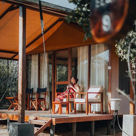 Hotel Wild Trails Yala By Suri Esterno foto