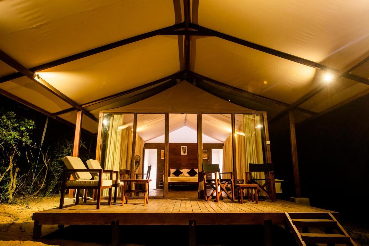 Hotel Wild Trails Yala By Suri Esterno foto