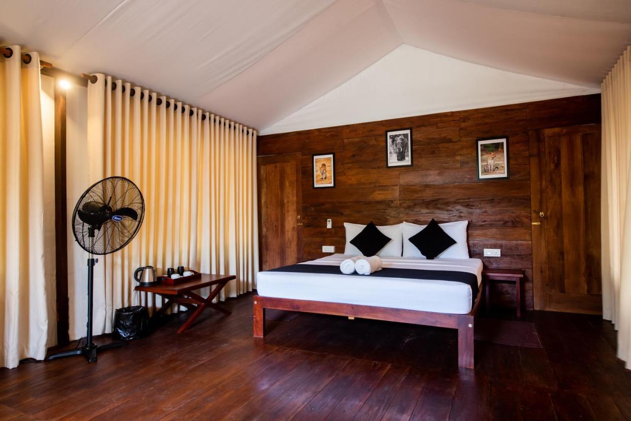 Hotel Wild Trails Yala By Suri Esterno foto