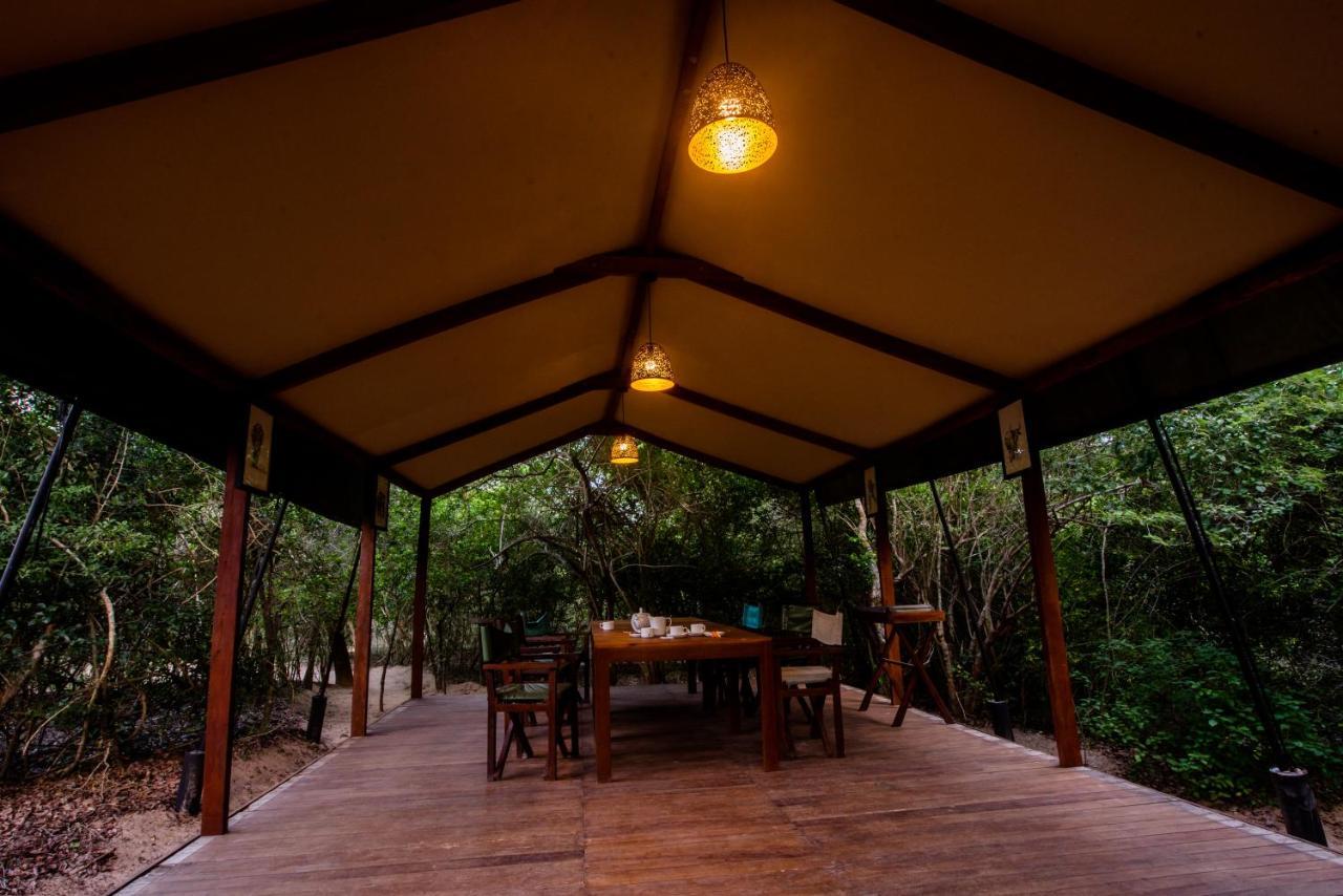 Hotel Wild Trails Yala By Suri Esterno foto