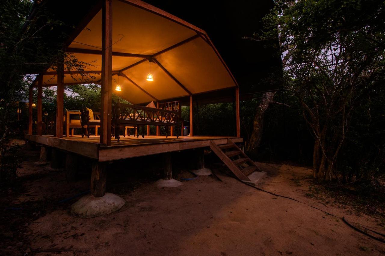 Hotel Wild Trails Yala By Suri Esterno foto